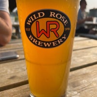 7/17/2021 tarihinde The W.ziyaretçi tarafından Wild Rose Brewery'de çekilen fotoğraf