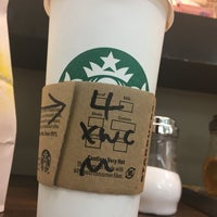 Photo taken at Starbucks by よしまさ on 1/1/2017