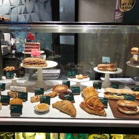 Photo taken at Starbucks by Enrique U. on 1/7/2022