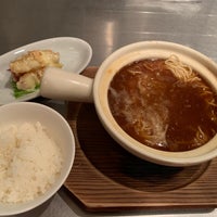 Photo taken at 頂上麺 筑紫樓ふかひれ麺専門店 by ころころ on 2/8/2020