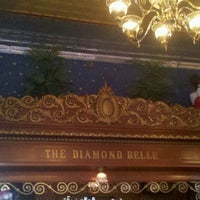 Photo prise au Diamond Belle Saloon par Deanna K. le2/7/2013