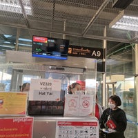 Photo taken at Gate A9 by Chaw t. on 6/18/2022