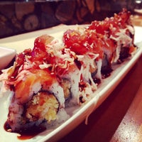 8/10/2014 tarihinde Savonn T.ziyaretçi tarafından Sushi Sake'de çekilen fotoğraf