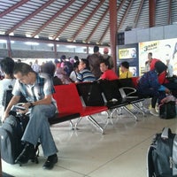 Photo taken at Boarding Loung B2 - Soekarno-Hatta International Airport by Erwin S. on 9/30/2012