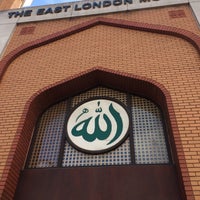 Photo taken at East London Mosque by Hacer M. on 10/11/2016