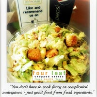 Das Foto wurde bei Fourleaf Chopped Salads von Fourleaf Chopped Salads am 8/15/2014 aufgenommen
