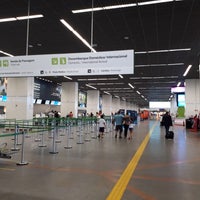 Photo taken at Brasilia Presidente Juscelino Kubitschek International Airport (BSB) by dtx on 2/16/2019
