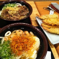 Photo taken at Onya Japanese Noodle by Sheila on 10/24/2012