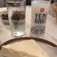 Photo taken at Samatyalı Meyhane by Çiğdem on 11/7/2018
