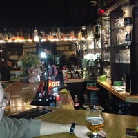 10/27/2012 tarihinde Gunter D.ziyaretçi tarafından Baah Bar'de çekilen fotoğraf