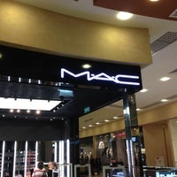 Photo taken at MAC Cosmetics by Ilya B. on 11/18/2012