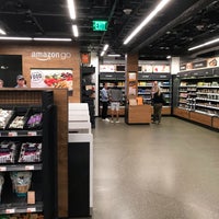 Photo taken at Amazon Go by ポテ さ. on 9/7/2019
