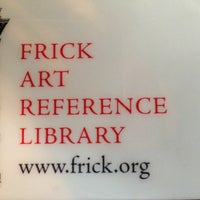 รูปภาพถ่ายที่ Frick Art Reference Library โดย Davide B. เมื่อ 8/21/2013