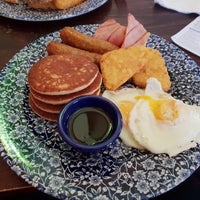 Photo taken at The King James (Wetherspoon) by Scott H. on 1/20/2019