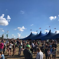 Foto diambil di Festival Dranouter oleh Peter F. pada 8/5/2017