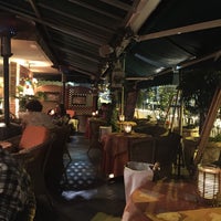 1/5/2017 tarihinde Andres R.ziyaretçi tarafından Café Omi'de çekilen fotoğraf