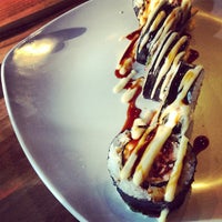 รูปภาพถ่ายที่ Sushi Joobu โดย Narendra P. เมื่อ 10/13/2012