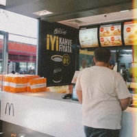 Photo taken at McDonald&amp;#39;s by Can . on 7/26/2022