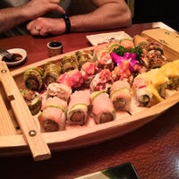 Foto scattata a Banzai Sushi da Irina Z. il 4/13/2019