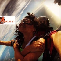 รูปภาพถ่ายที่ Skydive Surfcity Inc โดย Skydive Surfcity Inc เมื่อ 8/29/2016