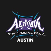 Foto scattata a Altitude Trampoline Park - Austin da Altitude Trampoline Park - Austin il 8/30/2016
