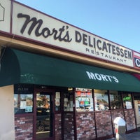 Photo taken at Mort&amp;#39;s Delicatessen by Offbeat L.A. on 6/9/2016