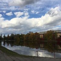 Photo taken at Средний Фермский пруд by Nastya K. on 10/1/2016