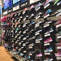 Skechers - Aeon Tebrau City