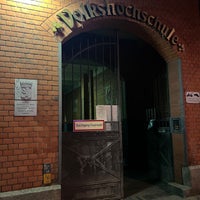 Photo taken at Volkshochschule (VHS) City West by Virgílio F. on 8/23/2023