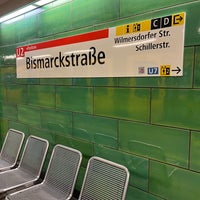 Photo taken at U Bismarckstraße by Virgílio F. on 5/6/2022