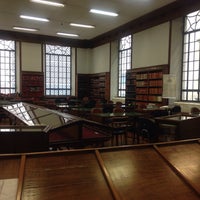 Photo taken at Biblioteca Central by Virgílio F. on 2/15/2017