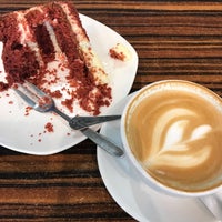 4/25/2017에 Карина К.님이 Cup&amp;amp;Cake / Кап&amp;amp;Кейк에서 찍은 사진