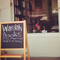 2/1/2014 tarihinde @justbeingarlynziyaretçi tarafından Wardah Books'de çekilen fotoğraf