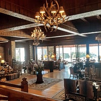Снимок сделан в Llao Llao Hotel &amp;amp; Resort Golf Spa пользователем Pato V. 10/15/2022
