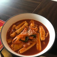 Foto scattata a Jjang Korean Noodle &amp;amp; Grill da My Rustic M. il 8/26/2022