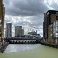 Photo taken at Isle of Dogs by Münevver B. on 6/28/2022