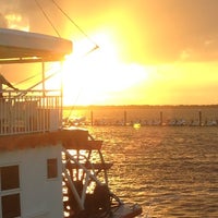 Foto diambil di Aquaworld Marina oleh Oscar B. pada 11/16/2012