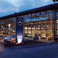 Photo taken at Mercedes-Benz Berlin (Reinickendorf) by Mercedes-Benz Berlin on 10/11/2013
