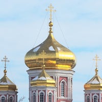 Photo taken at Храм Смоленской иконы Божией Матери by Anton R. on 4/14/2013