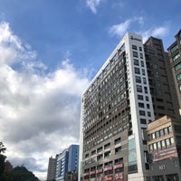 Photo taken at 公車捷運公館站 by ᧒𐑵𐑥𐑞੬𐑾ɛ / on 8/22/2018