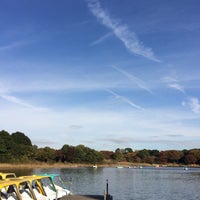 Photo taken at 昭和記念公園ボート乗り場 by ᧒𐑵𐑥𐑞੬𐑾ɛ / on 11/16/2015