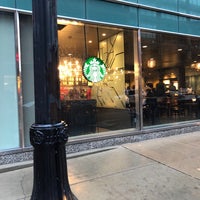 Photo taken at Starbucks by Orlando K. on 9/25/2018