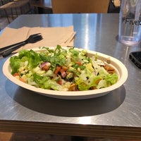 Photo taken at Chipotle Mexican Grill by Orlando K. on 12/28/2018