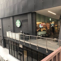Photo taken at Starbucks by Orlando K. on 11/5/2018