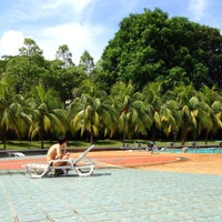Photo taken at Yio Chu Kang Swimming Complex by R L. on 5/4/2013