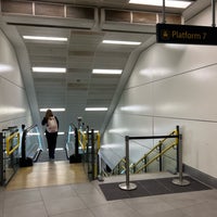 Photo taken at Platform 7 by I B. on 9/5/2022