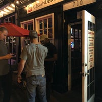 7/15/2018 tarihinde I B.ziyaretçi tarafından Alexander&amp;#39;s Tavern'de çekilen fotoğraf