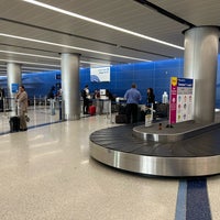 Photo taken at Baggage Claim - T7 by I B. on 12/14/2022