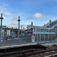Photo taken at Royal Victoria DLR Station by I B. on 2/1/2022