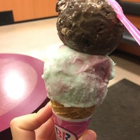 Photo taken at Baskin-Robbins by りな(す) on 4/19/2017